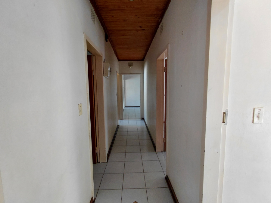 To Let 3 Bedroom Property for Rent in Neserhof North West